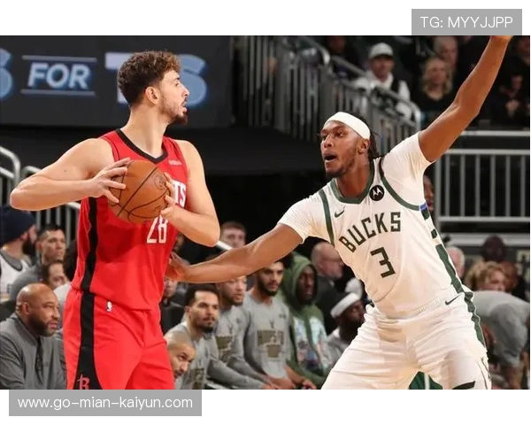 乌度卡赛后点名夸谢泼德！轮换调整见奇效，NBA新战术启示录